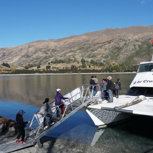 Easy boarding Ruby Island2